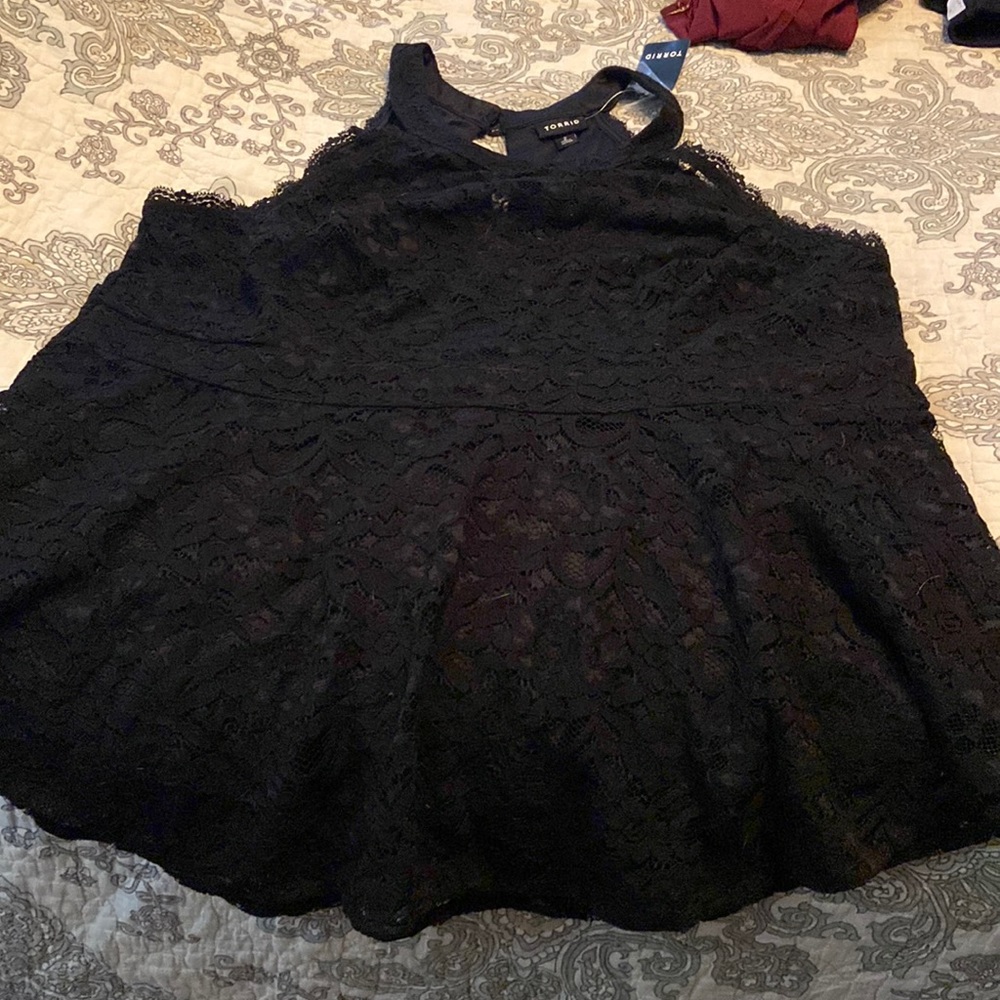 Torrid size 2 lace peplum halter top